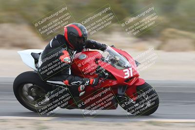 media/Nov-15-2025-Race Pace (Sat) [[8de605a2d8]]/Verified Riders/Turn 8 Inside (935am)/